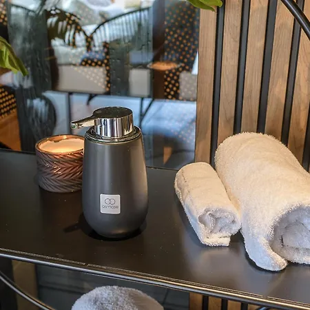 Le Osmose - Piscine Privative-sauna-jacuzzi By Lla Selections Horská chata *